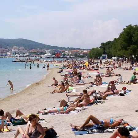 Guest house With A Parking Space 14563 Vodice